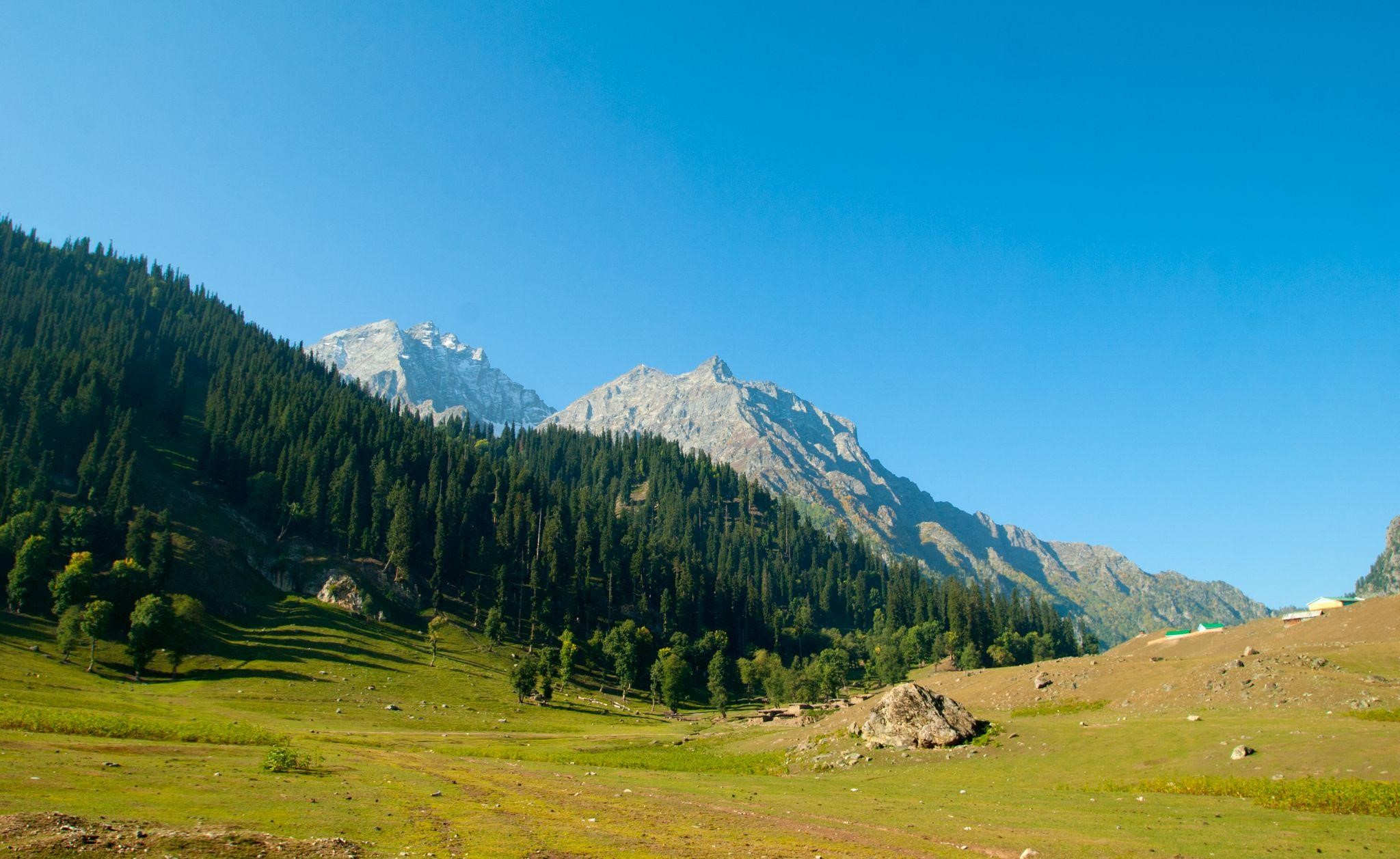 Pahalgam Valleys and Aru Village