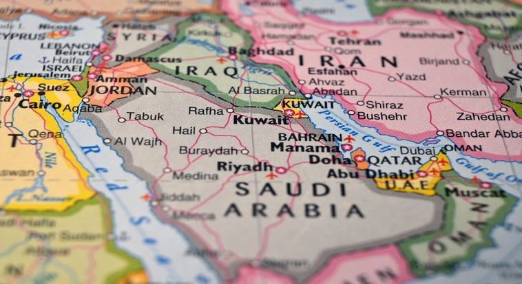 Map showing Saudi Arabia, UAE, Qatar, Bahrain, Kuwait and Oman in the Gulf region