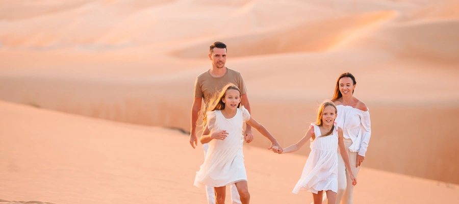 The driver can take a small child gently over the first few dunes, see how they react