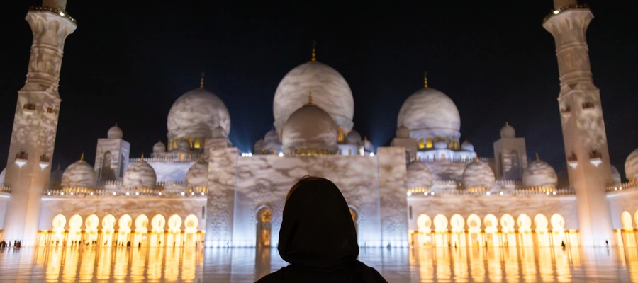 Overnight Abu Dhabi Stopover of 20 to 23 Hours