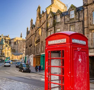Edinburgh private holiday package featuring historic landmarks and Scottish city experiences