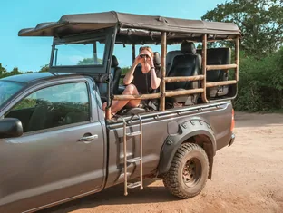 Safari jeep staging for Sri Lanka bus tour groups arranged by Arabiers operations team
