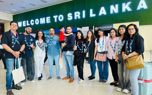 Visitors welcomed on arrival in Sri Lanka at Bandaranaike International Airport before starting their private tour